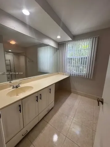 10944 Neptune Drive Cooper City FL 33026