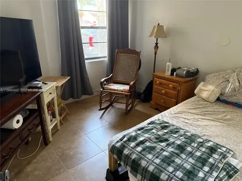 6360 NW 170th Terrace Hialeah FL 33015