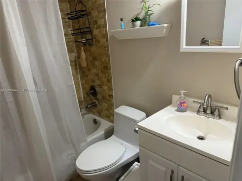 6360 NW 170th Terrace Hialeah FL 33015