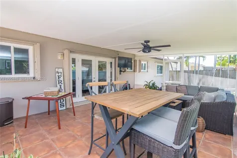 11810 SW 121st Avenue Miami FL 33186