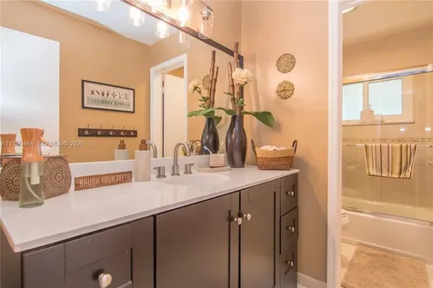 11810 SW 121st Avenue Miami FL 33186