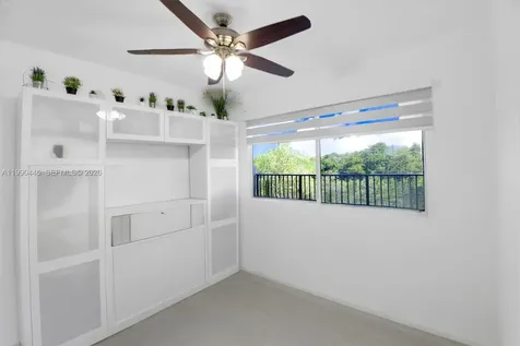 700 SW 137th Avenue Pembroke Pines FL 33027