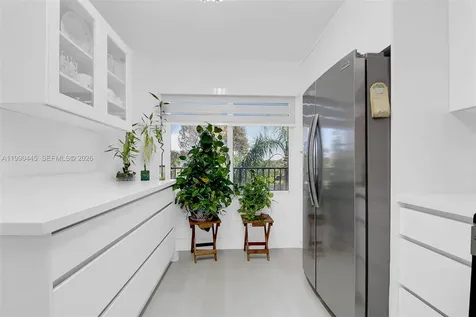 700 SW 137th Avenue Pembroke Pines FL 33027