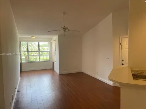 3330 N Pinewalk Drive N Margate FL 33063