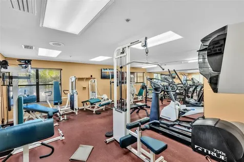 2796 S University Drive Davie FL 33328