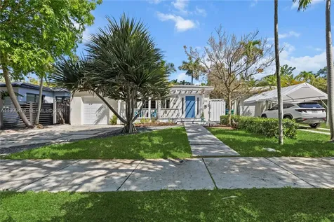 711 NE 72nd Terrace Miami FL 33138