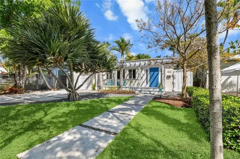 711 NE 72nd Terrace Miami FL 33138