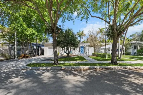 711 NE 72nd Terrace Miami FL 33138