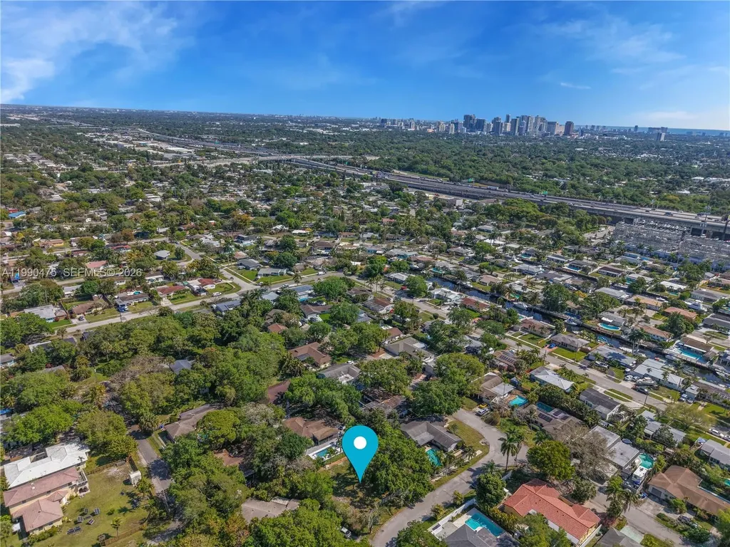 2415 SW 18th Court Fort Lauderdale FL 33312