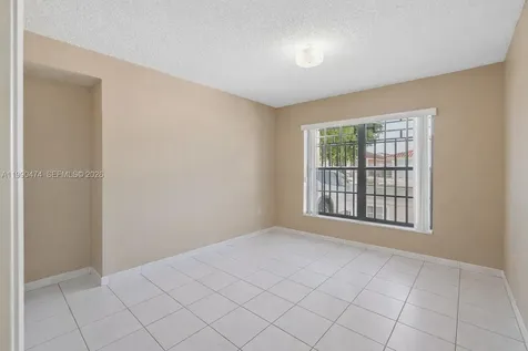 8798 NW 111th Terrace Hialeah Gardens FL 33018