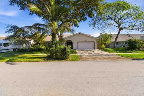 9521 NW 31st Place Sunrise FL 33351