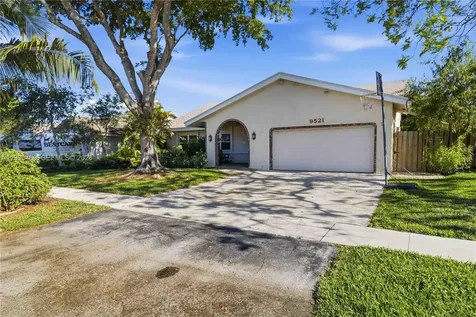 9521 NW 31st Place Sunrise FL 33351
