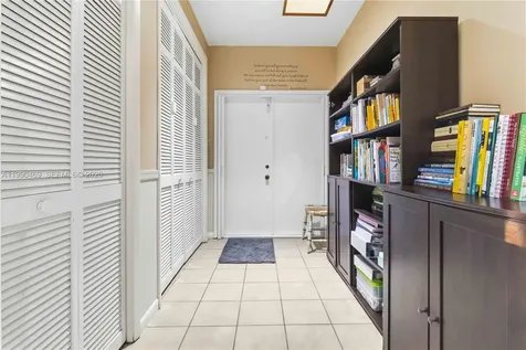 9521 NW 31st Place Sunrise FL 33351