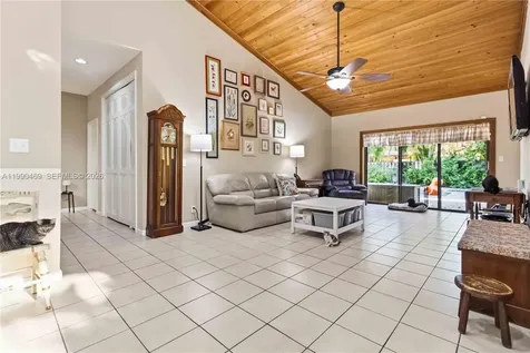 9521 NW 31st Place Sunrise FL 33351