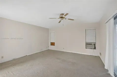 10424 NW 70th Court Tamarac FL 33321