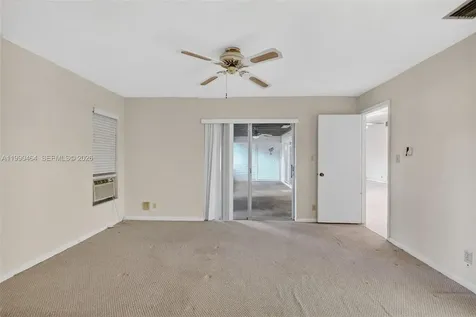 10424 NW 70th Court Tamarac FL 33321
