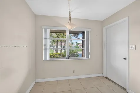 10424 NW 70th Court Tamarac FL 33321