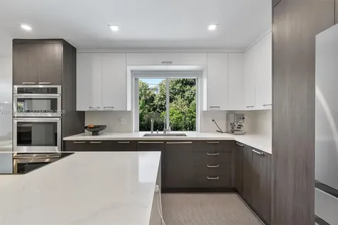 261 NE 47th Street Miami FL 33137