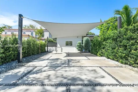 261 NE 47th Street Miami FL 33137