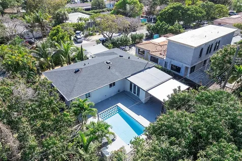 261 NE 47th Street Miami FL 33137