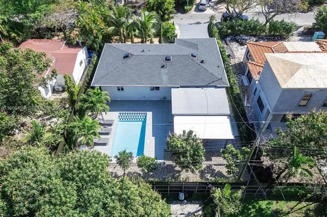 261 NE 47th Street Miami FL 33137
