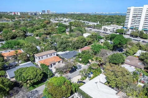 261 NE 47th Street Miami FL 33137