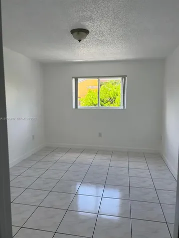 2565 W 56th Street Hialeah FL 33016