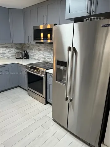 7431 SW 163rd Place Miami FL 33193