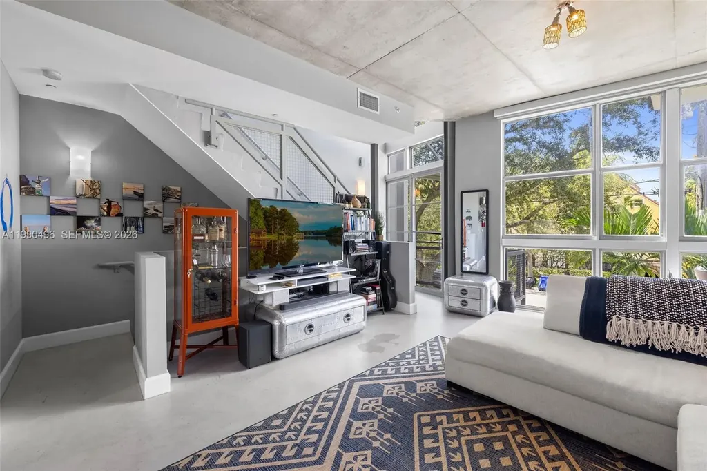721 SE 12th Court Fort Lauderdale FL 33316