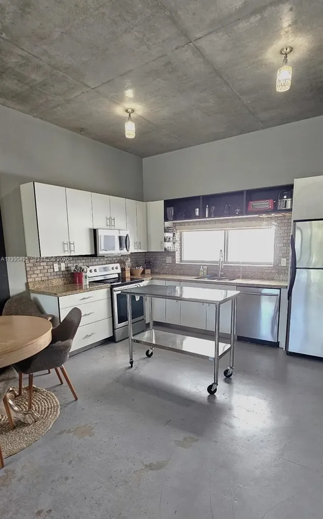 721 SE 12th Court Fort Lauderdale FL 33316