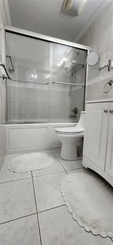 15585 SW 76th Lane Miami FL 33193