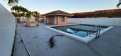 15585 SW 76th Lane Miami FL 33193
