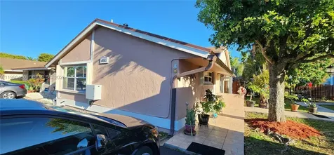 15585 SW 76th Lane Miami FL 33193