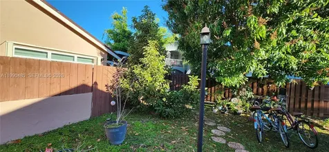 15585 SW 76th Lane Miami FL 33193