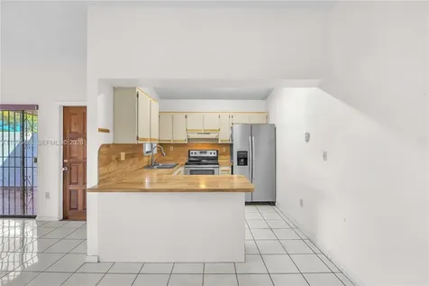 6671 SW 137th Court Miami FL 33183