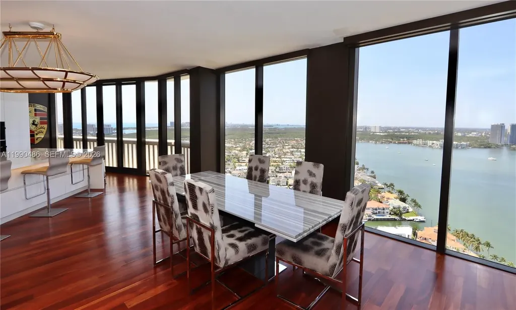1000 Island Boulevard Aventura FL 33160