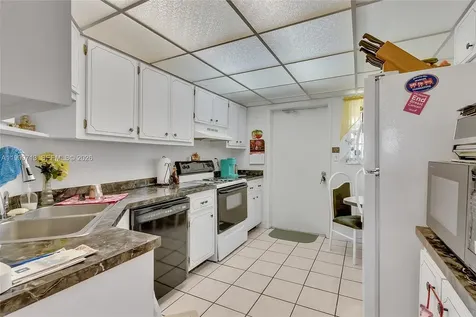 3535 Broken Woods Drive Coral Springs FL 33065