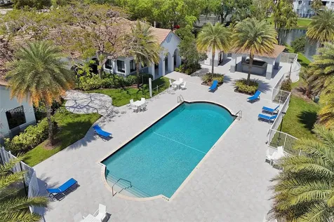 2640 S University Drive Davie FL 33328