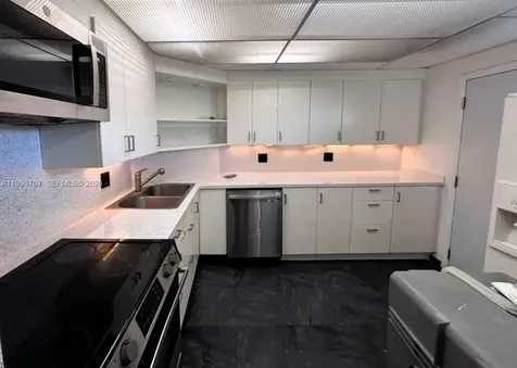 6301 N Falls Circle Drive Lauderhill FL 33319
