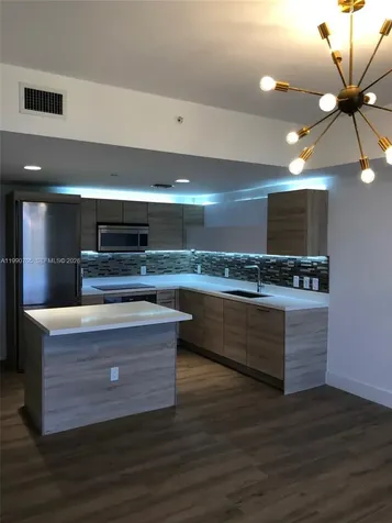 16385 Biscayne Boulevard North Miami Beach FL 33160