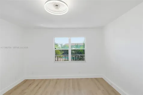 800 SW 125th Way Pembroke Pines FL 33027