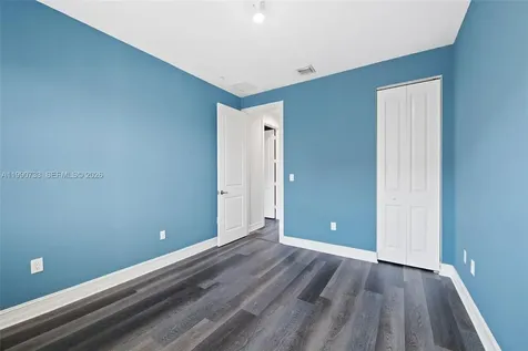 11724 SW 13th Lane Pembroke Pines FL 33025