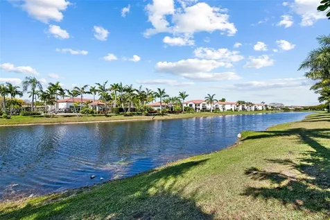 11724 SW 13th Lane Pembroke Pines FL 33025