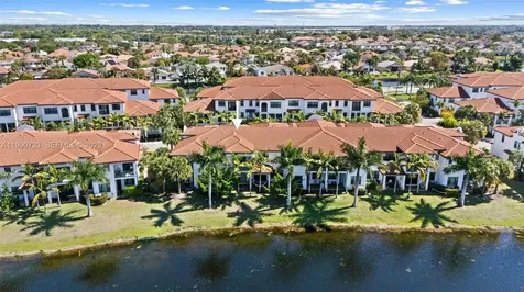 11724 SW 13th Lane Pembroke Pines FL 33025