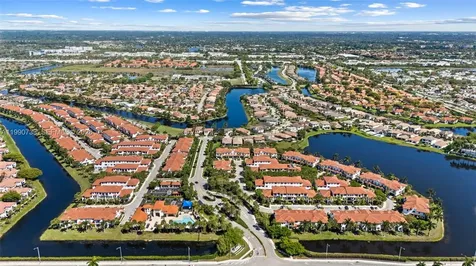 11724 SW 13th Lane Pembroke Pines FL 33025