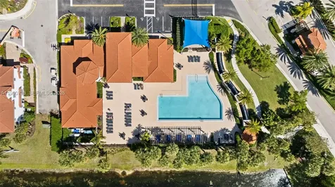 11724 SW 13th Lane Pembroke Pines FL 33025