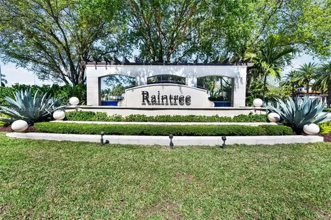 11724 SW 13th Lane Pembroke Pines FL 33025