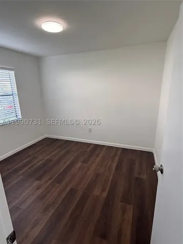 860 NE 207th Terrace Miami FL 33179