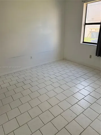 860 NE 207th Terrace Miami FL 33179