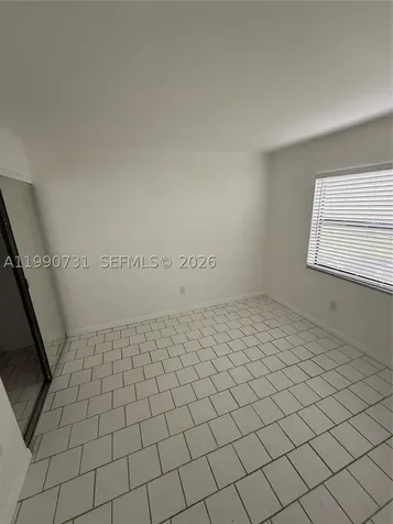 860 NE 207th Terrace Miami FL 33179
